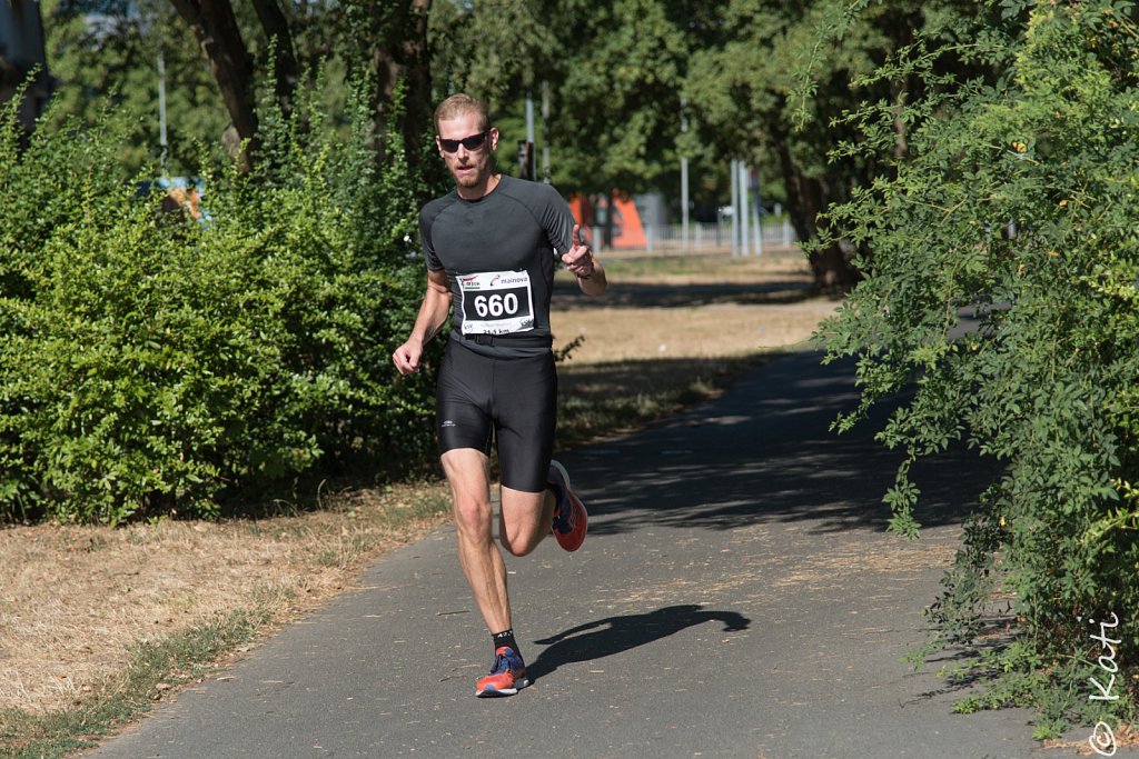 StadtlaufKarben2018-853.jpg