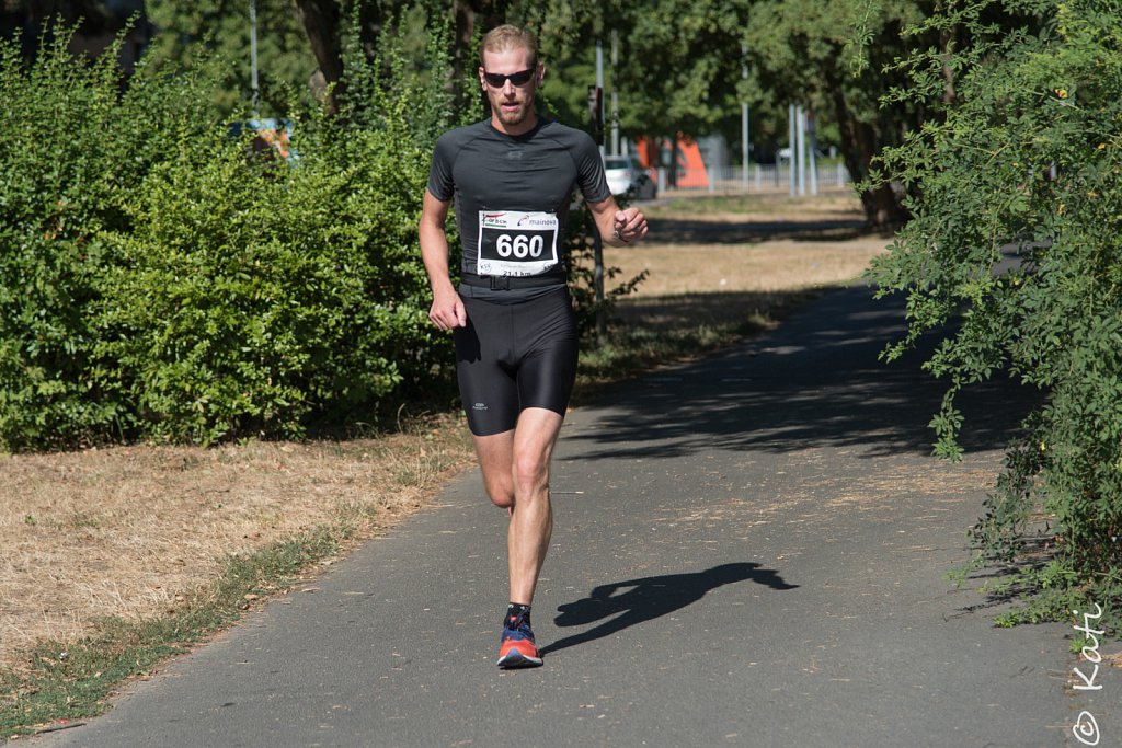 StadtlaufKarben2018-854.jpg