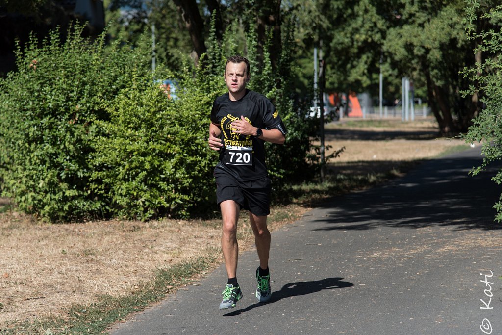 StadtlaufKarben2018-858.jpg